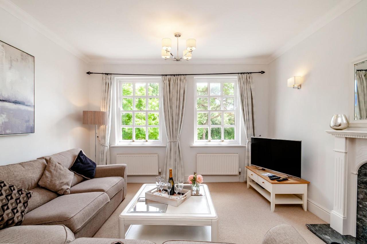 8 Kents Bank House Apartamento Grange-over-Sands Exterior foto
