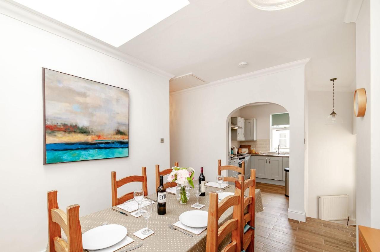 8 Kents Bank House Apartamento Grange-over-Sands Exterior foto