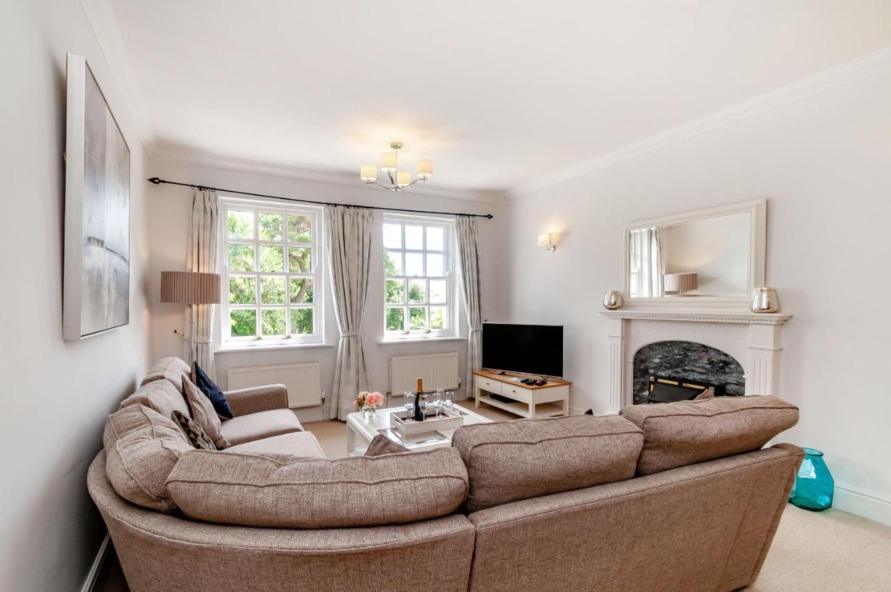 8 Kents Bank House Apartamento Grange-over-Sands Exterior foto