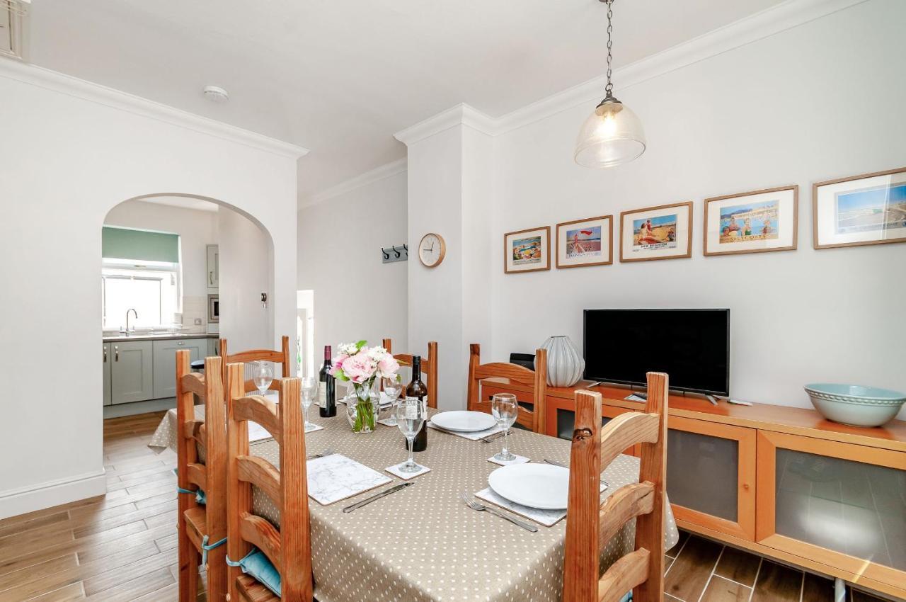 8 Kents Bank House Apartamento Grange-over-Sands Exterior foto