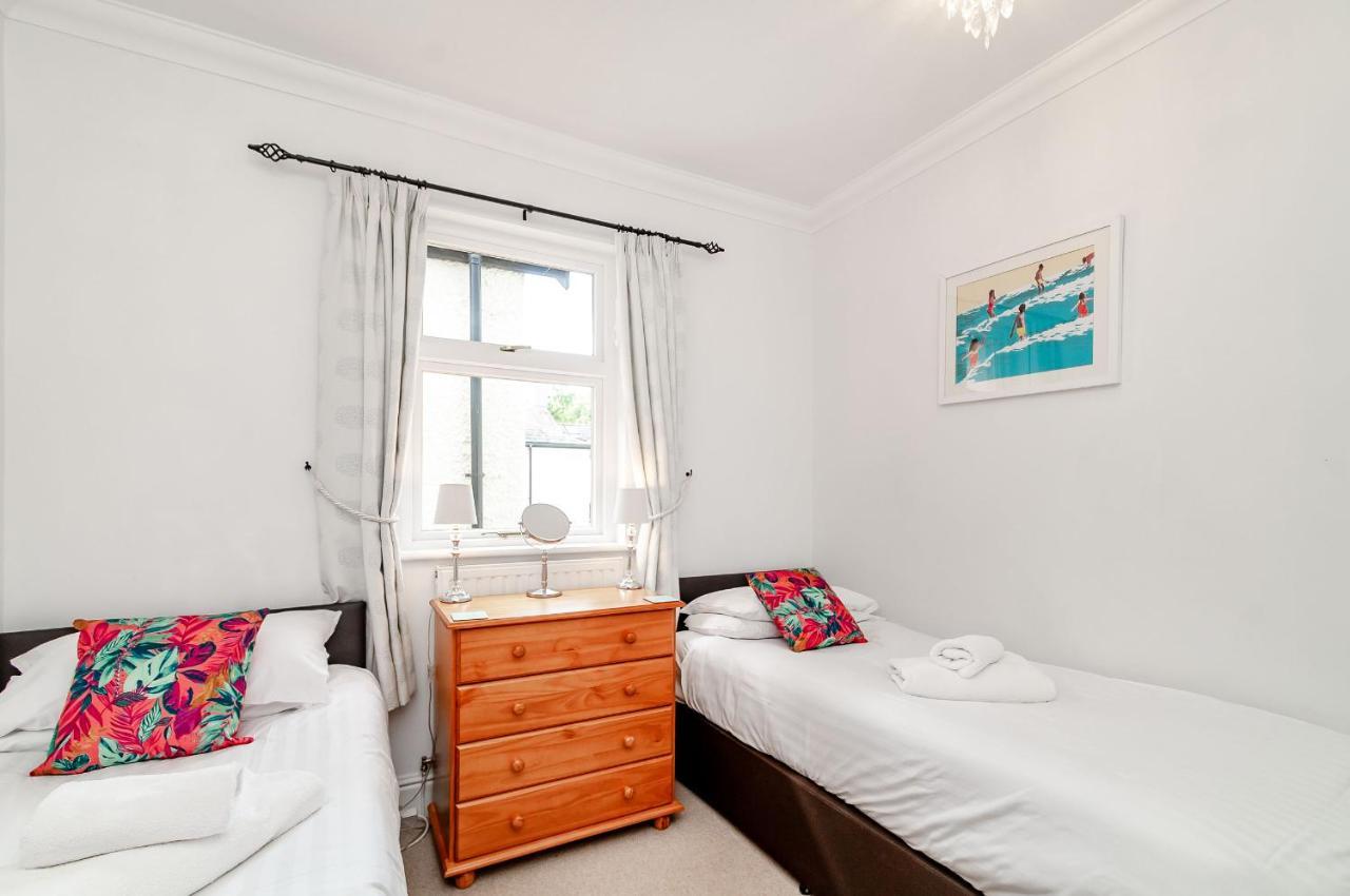 8 Kents Bank House Apartamento Grange-over-Sands Exterior foto